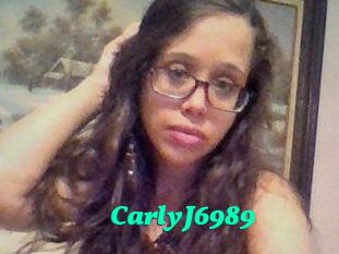 CarlyJ6989