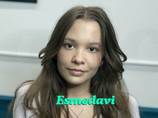 Esmedavi