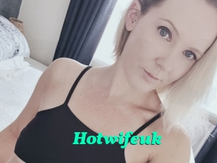 Hotwifeuk