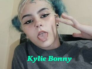 Kylie_Bonny