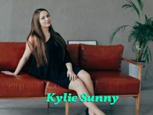 Kylie_Sunny