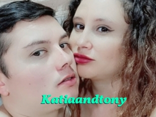 Katiaandtony