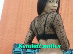 Kendall_smilex