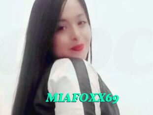 MIAFOXX69