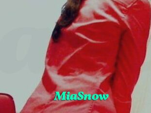 MiaSnow