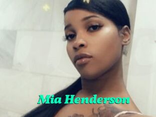 Mia_Henderson