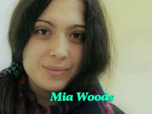 Mia_Woods