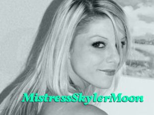 MistressSkylerMoon