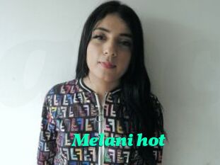 Melani_hot