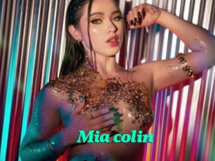 Mia_colin