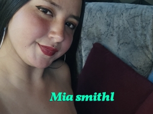 Mia_smithl