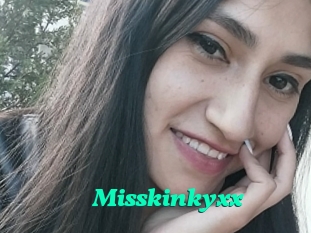 Misskinkyxx