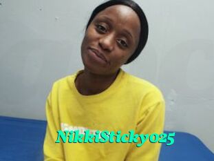 NikkiSticky025